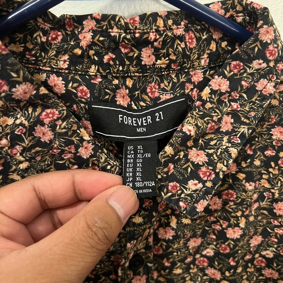 Short Sleeve Button Down - Picture 2 of 3